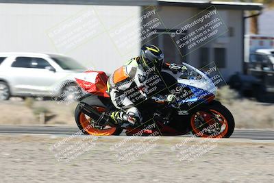 media/Dec-04-2025-Racers Edge (Thu) [[5ebc9f124d]]/3-B Group/5-Session 2 Turn 2 inside Speed Pans/